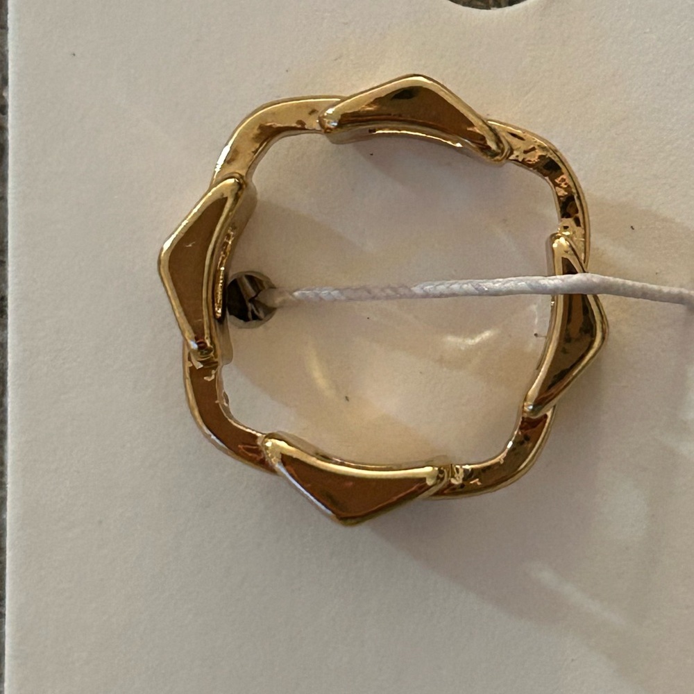 Express gold chain ring size 8 #50 - Picture 2 of 2